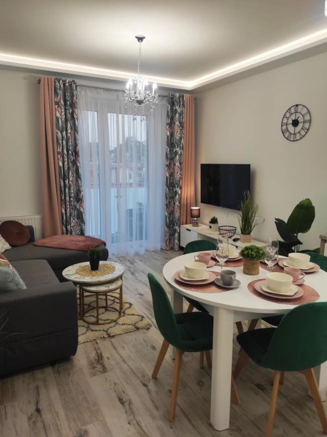 Sun River Apartament Илава Екстериор снимка